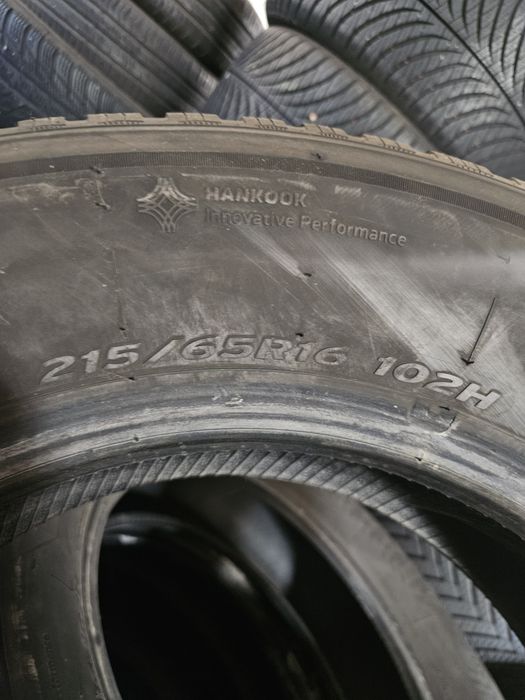 Гуми 215/65/16 2броя