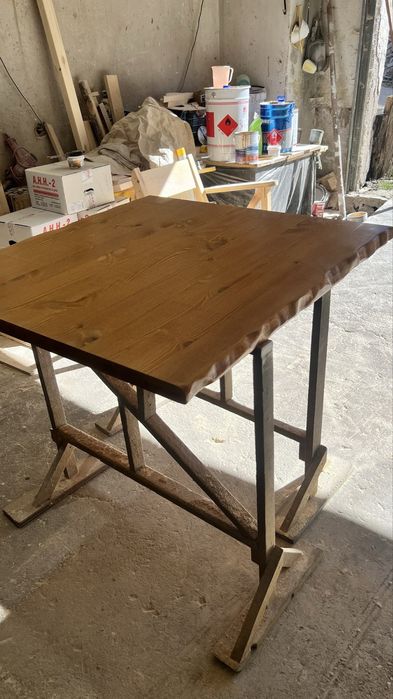 Плотове за трапезни, холни маси и пейки