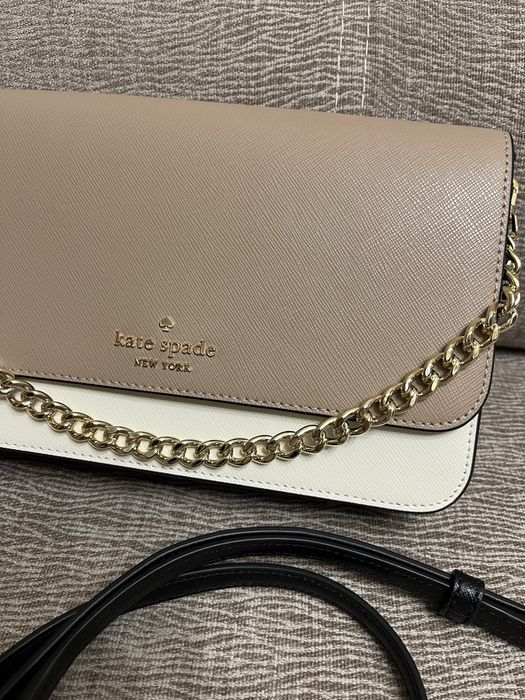 Сумка-клатч от бренда Kate Spade (США).
