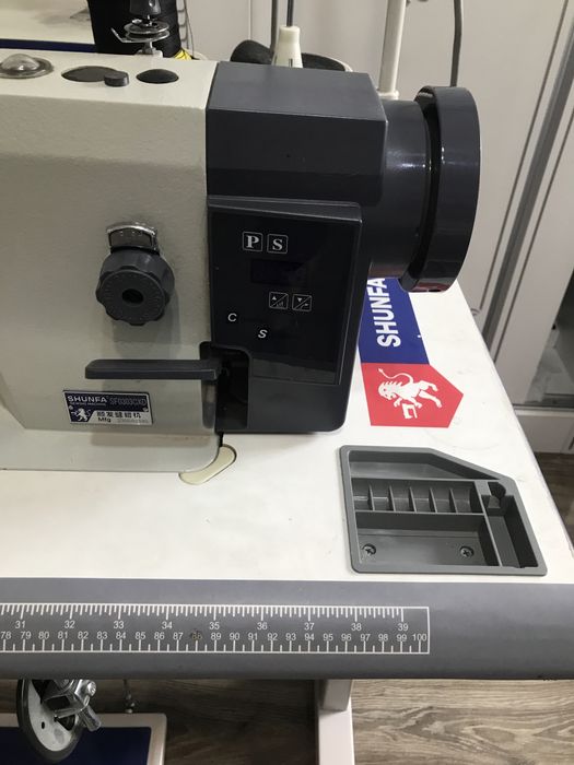 Продам швейную машинку Shunfa