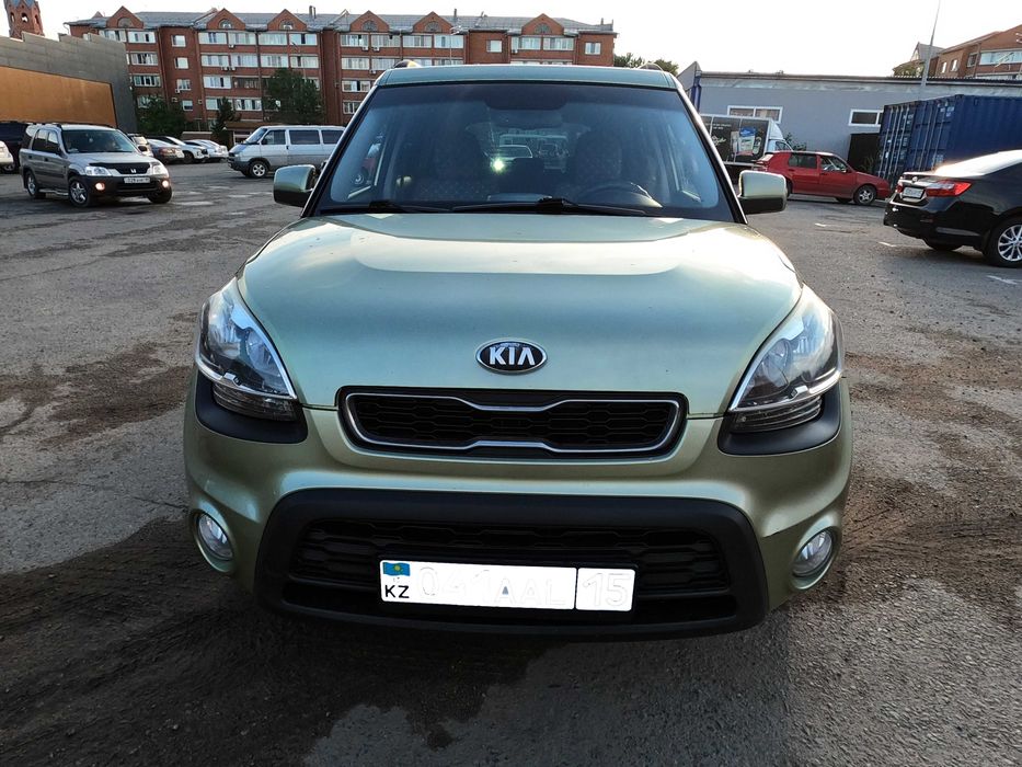 Автомобиль KIA SOUL