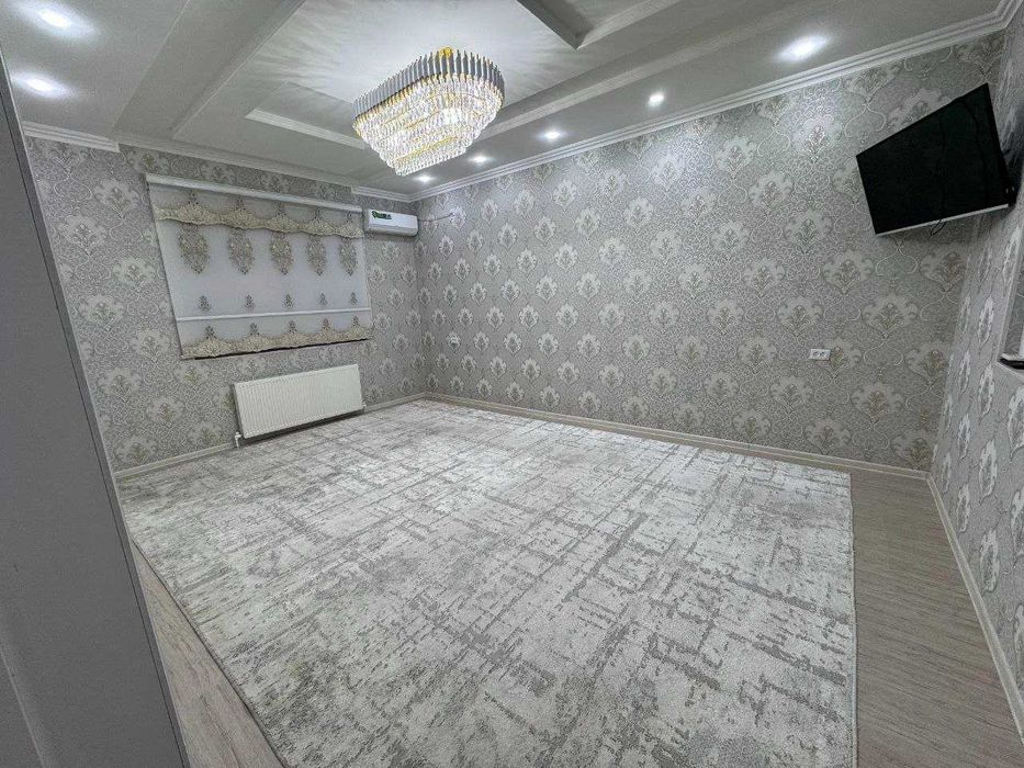 3 хонали 106 кв.м уй сотилади. Ориентир: Крытый рынок