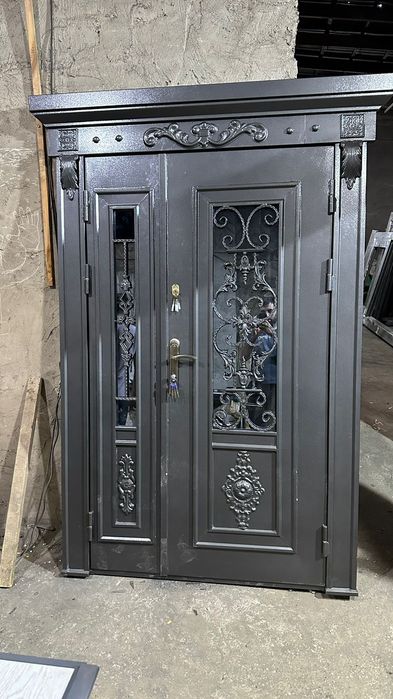 Железные дверы на заказ и гатовые
