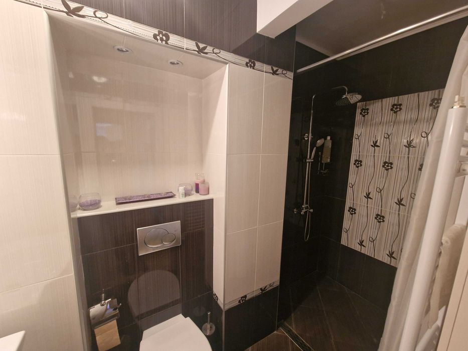 Продава се Многостаен апартамент в Благоевград, Широк център - 220 кв.м за 788 €/кв.м - Снимка #14