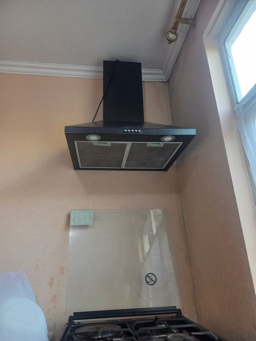 Shevasi gaz plita va vitiyashka bilan sotiladi kafolati 3 yil