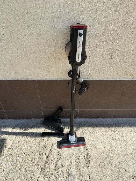 Aspirator ariete handy 2 perii incluse