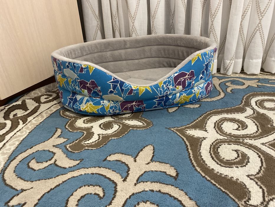 Продам лежак для кошки или небольшой собаки