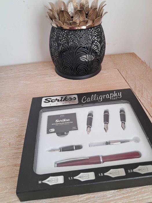 Set stilou caligrafie