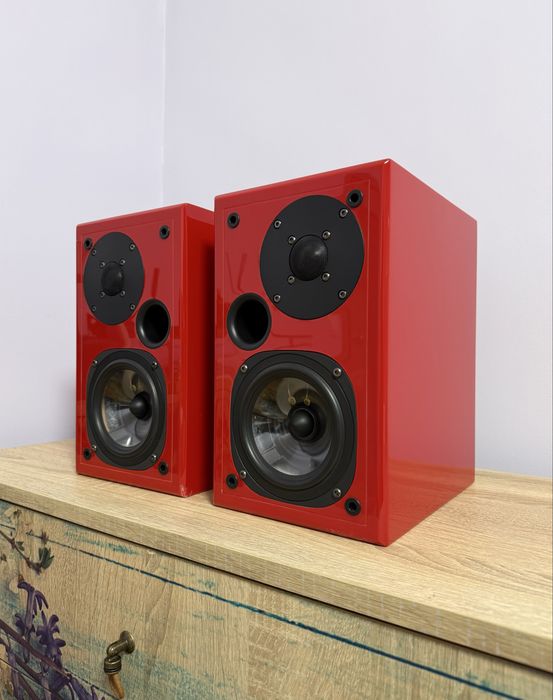 Тонколони Usher S-520 Piano Enzo Red