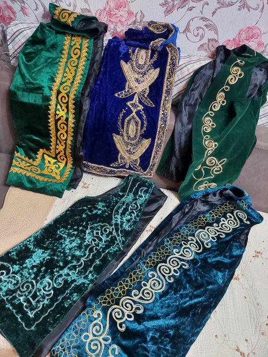 Камзол разные продам