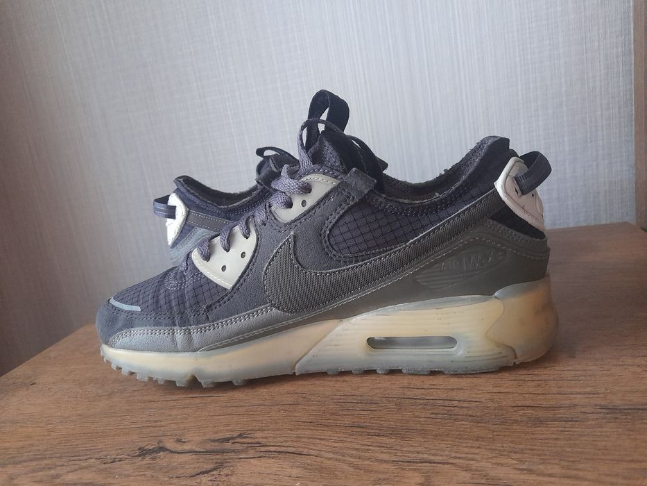 Nike Air max 90 маратонки 41 номер.