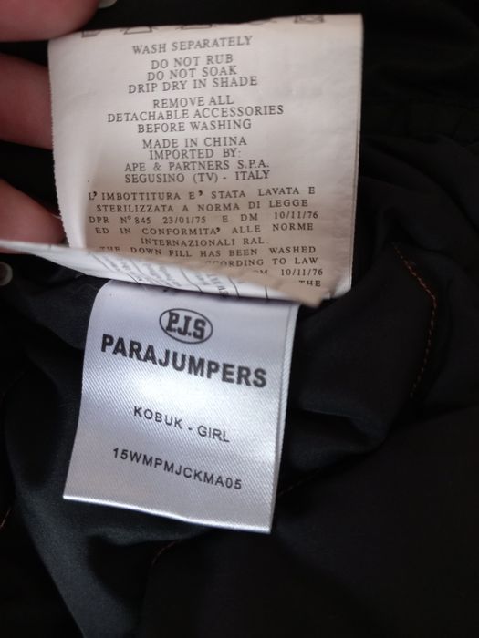 Parajumpers пухено яке с качулка естествен косъм