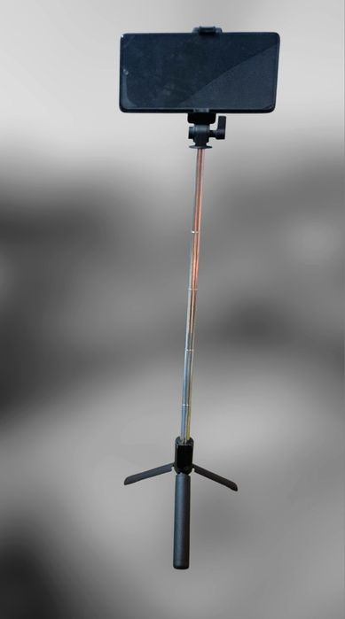 Блутуут/Bluetooth/статив/държач и селфи стик за камера или телефон