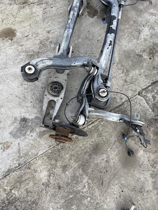 Punte Mercedes CLA w174 x174 fuzeta Brat spate stanga dreapta