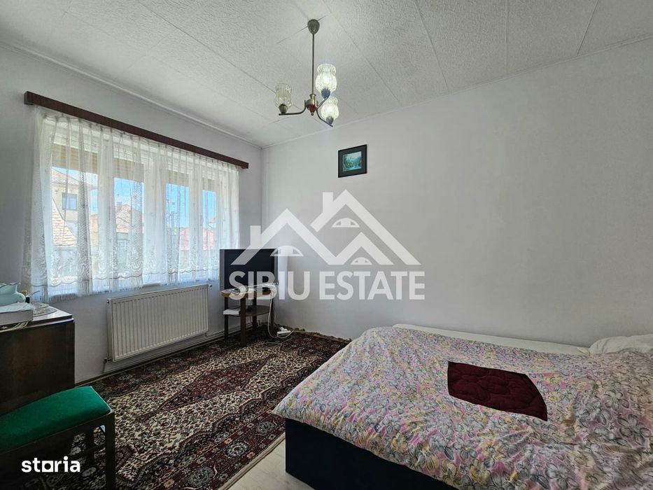 Casa Sibiu central 5 camere, 4 bai