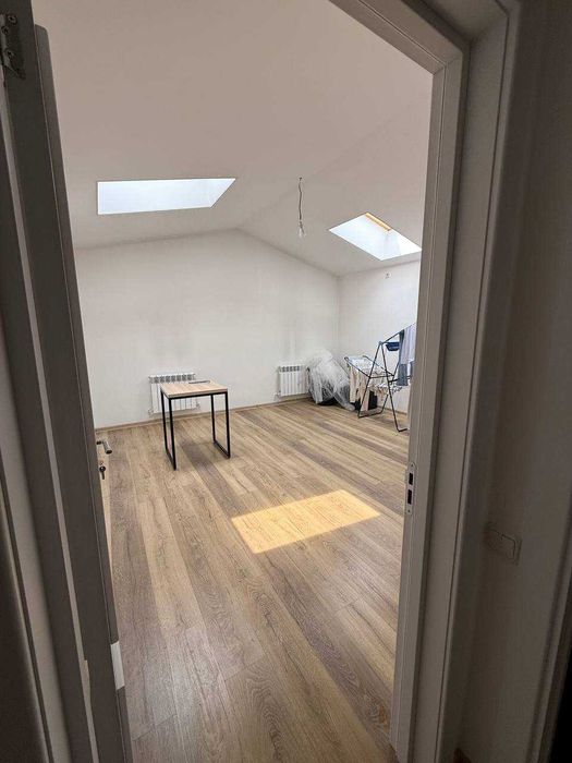 Продаю свою 5/8+9/9 ЖК Qusbhegi 2