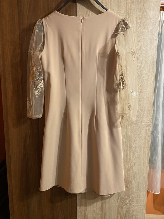Rochite elegante Sacele • OLX.ro