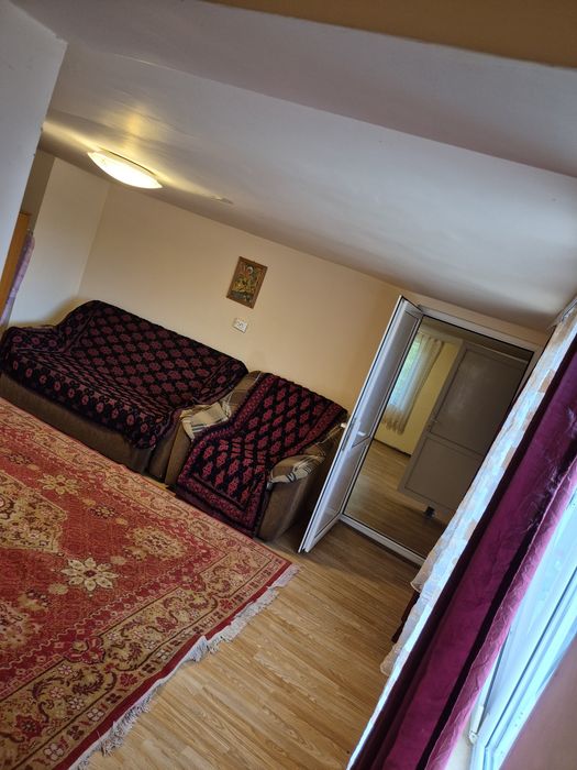 De vanzare casa cu teren intravilan  livada 5700m²