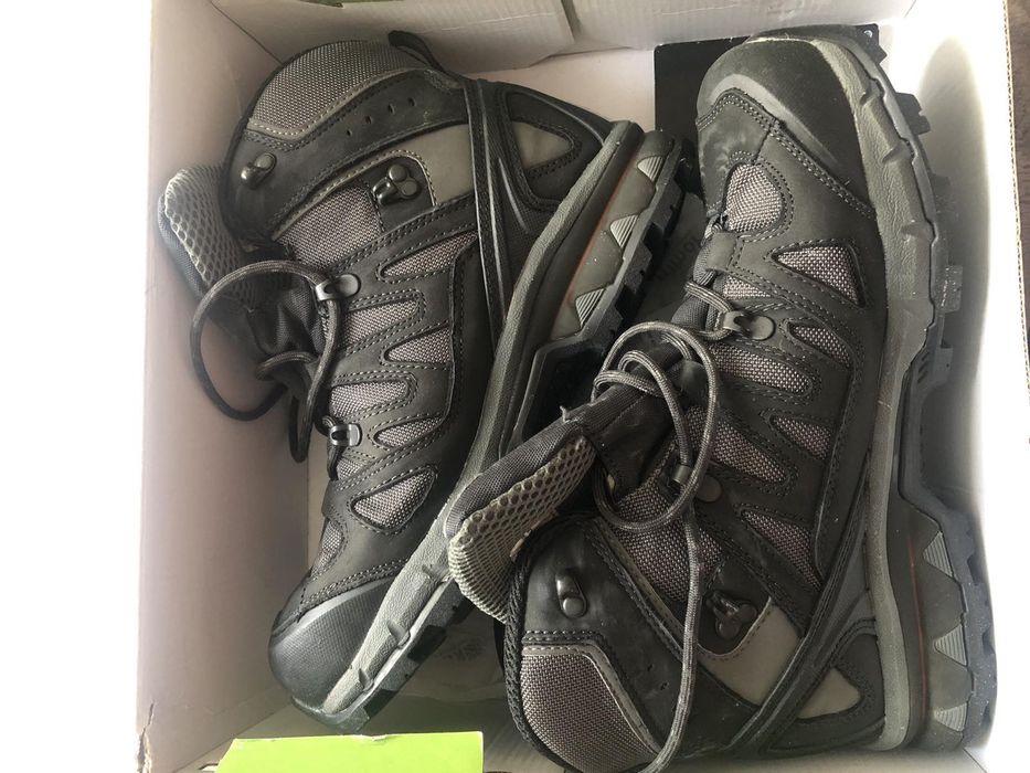 Туристически обувки Karrimor