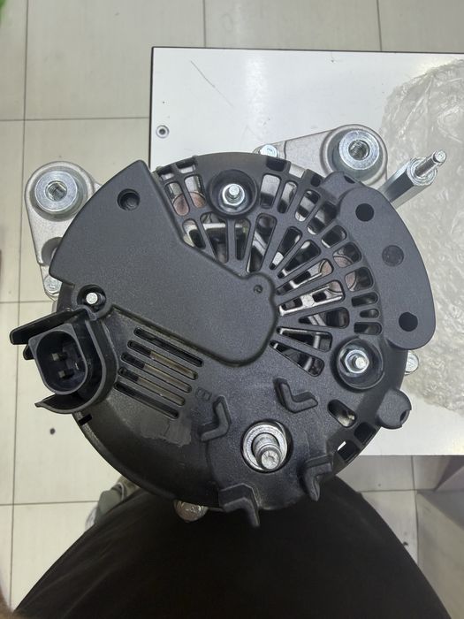 Generator Volkswagen Caddy
