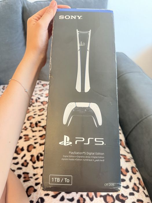 PlayStation 5 Digital Edition 1TB – CFI-2016