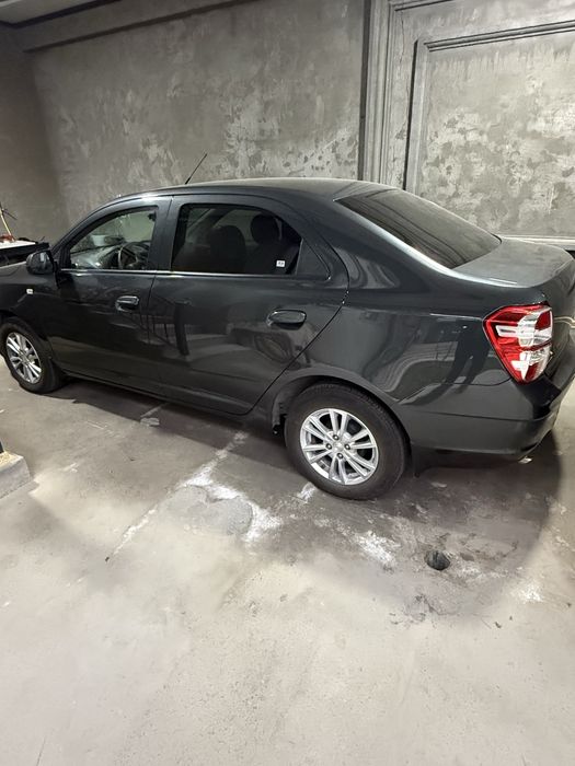 Продается Кобалт 2024 г мокрый асфальт