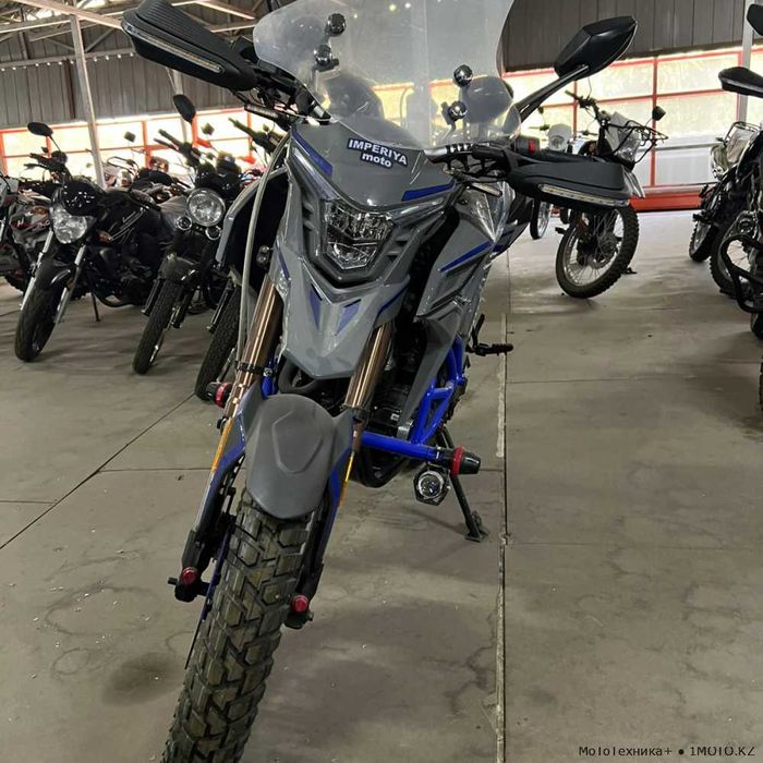 Мотоцикл R-Line Pro 300