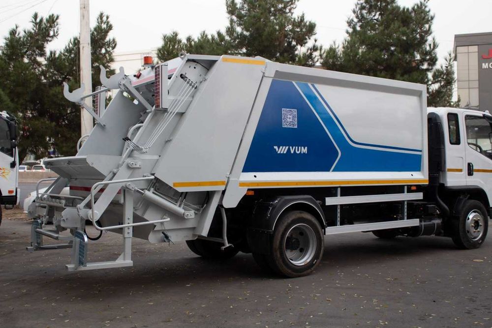 Мусоровоз FAW Tiger V 4х2 8+1м³