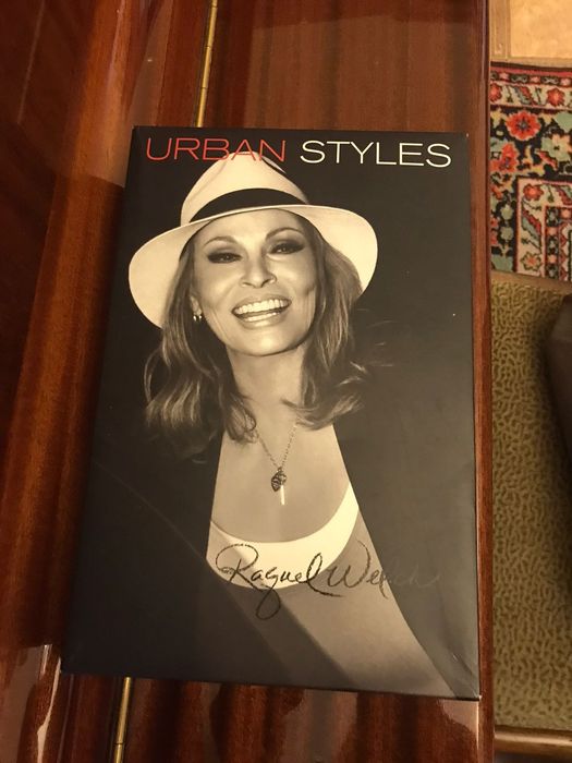 Парик из натуральных волос