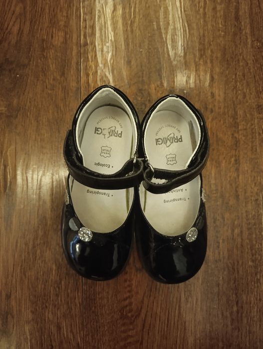 Детски обувки Primigi и Zara