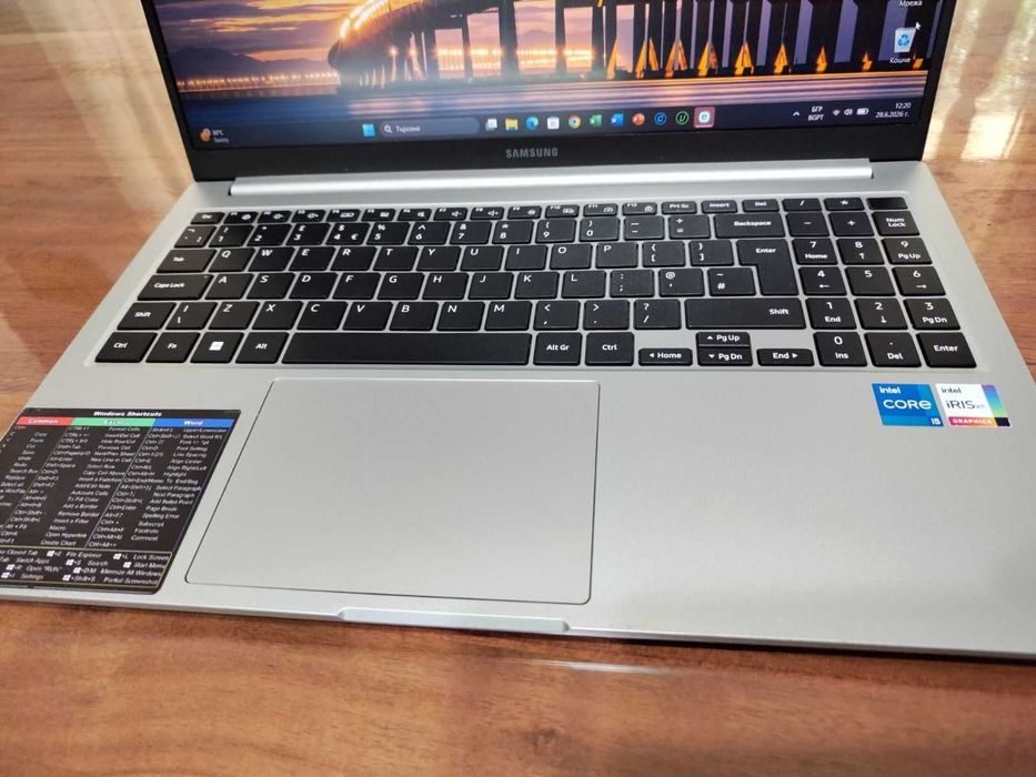 Тънък и мощен Samsung Galaxy Book - модел NP755XDA