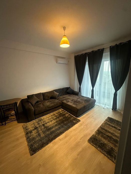Proprietar Închiriez apartament 2 camere Nou