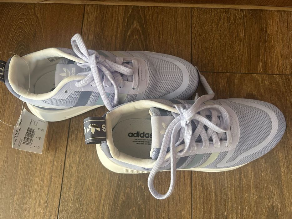 Нови маратонки adidas