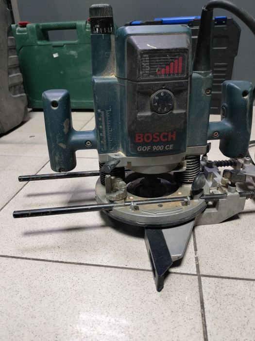 Фрезерный станок Bosch gof 900ce ЖанТаС ломбард Астана