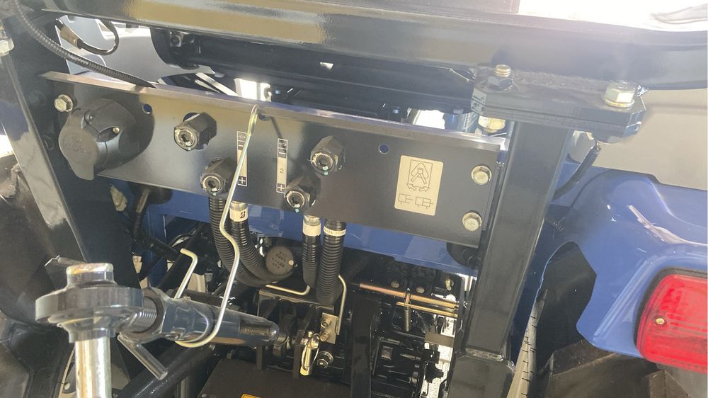 Tractor japonez Iseki TM4270, NOU, 26cp, 4x4