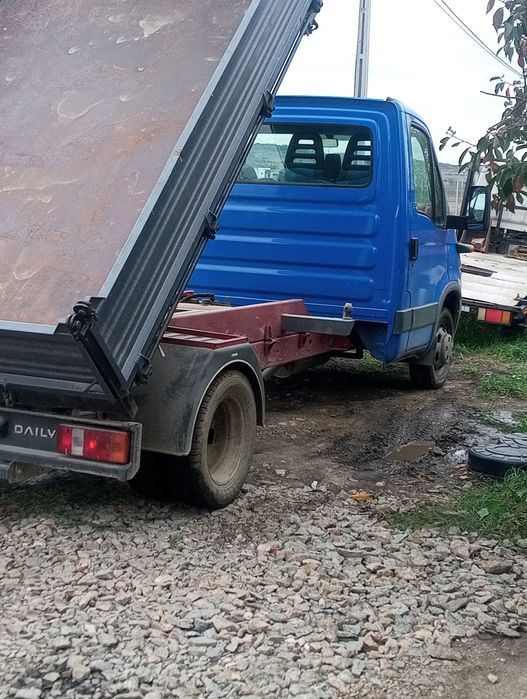 vând iveco 35c13 basculabil