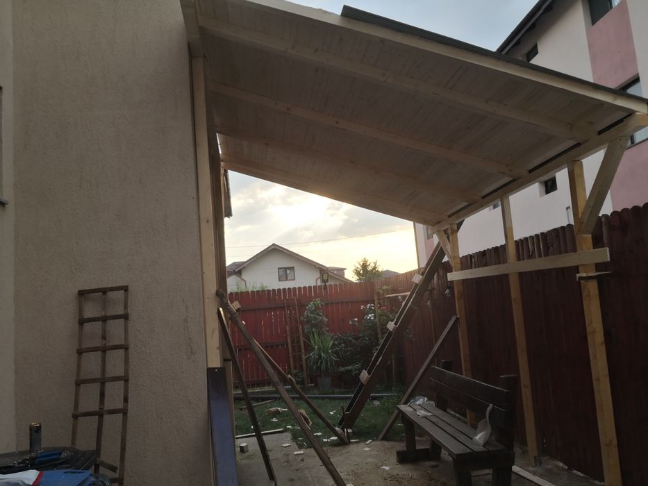 Finisari interioare acoperisuri tigla metalica reparati acoperis velux