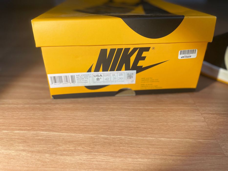 Size 42 EU - Jordan 1 Retro OG High Yellow Toe