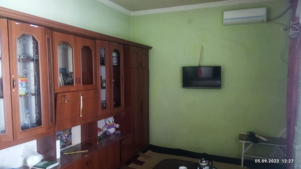 Ховли сотилади Эски шахарда