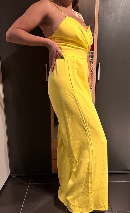 Жълт Гащеризон с тънки презрамки