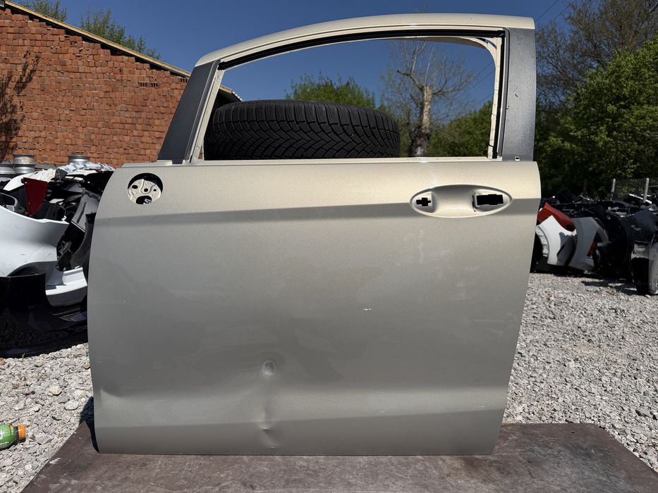 Врата Ford B-Max 2012 год.-