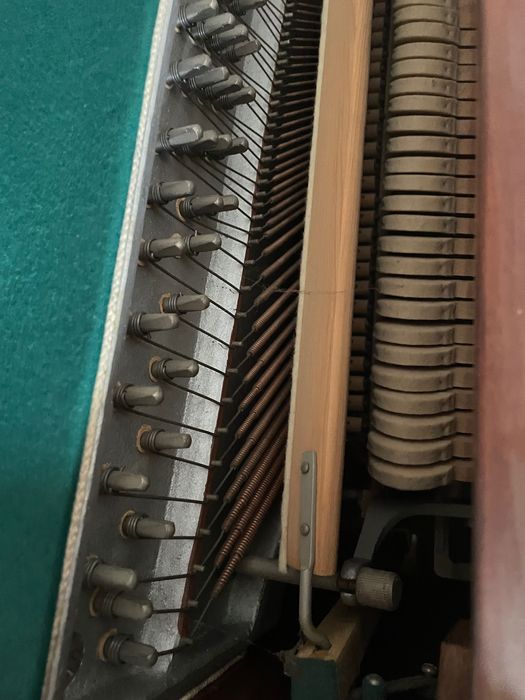 Запазено Акустично пиано