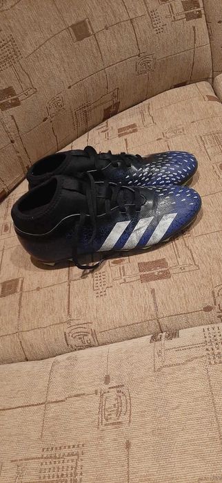 Бутонки Adidas 37 1/2