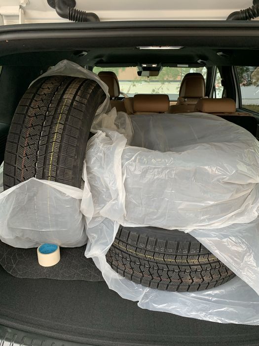 Продам шины липучка 255/45/20