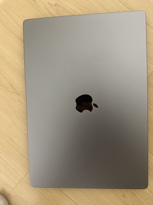 Macbook Pro 16” M1 Max 32 Gb RAM 1TB SSD