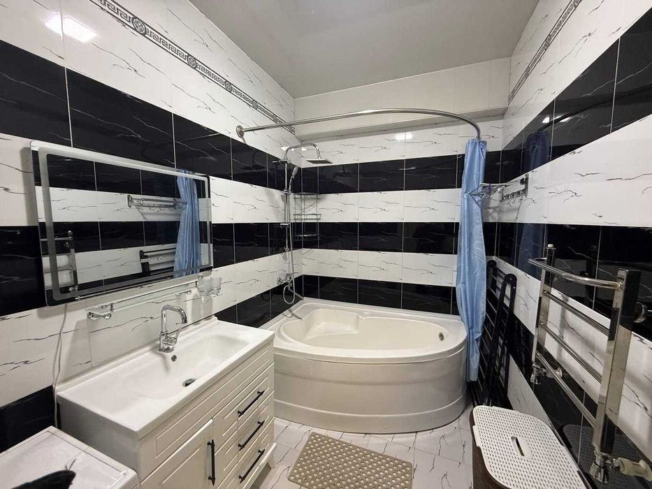 Продаётся 3-комн квартира в новостройке на Циолковского. Кирпичный дом