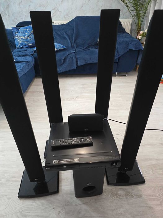 Sistem home cinema LG 5 plus 1 Model HT805th