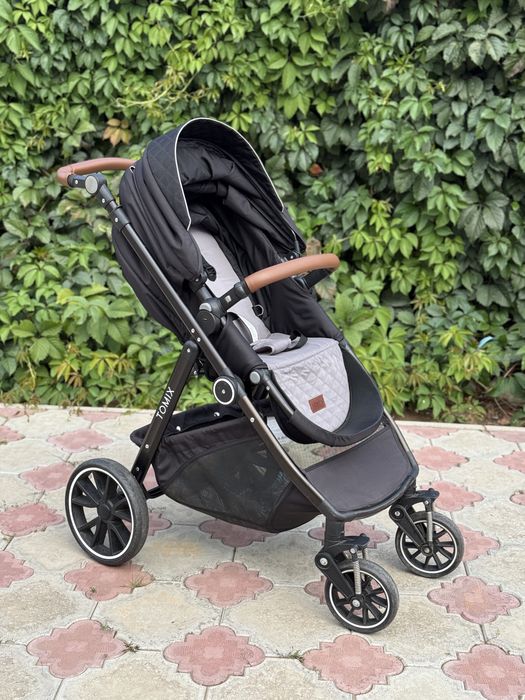 Продам коляску Tomix Aura 2в1