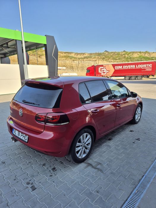 VOLKSWAGEN Golf 2011 — imagine 5