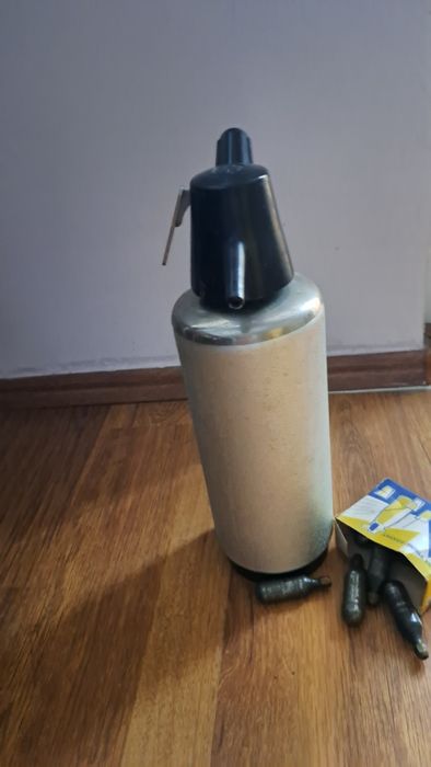 Бутилка за газирана вода